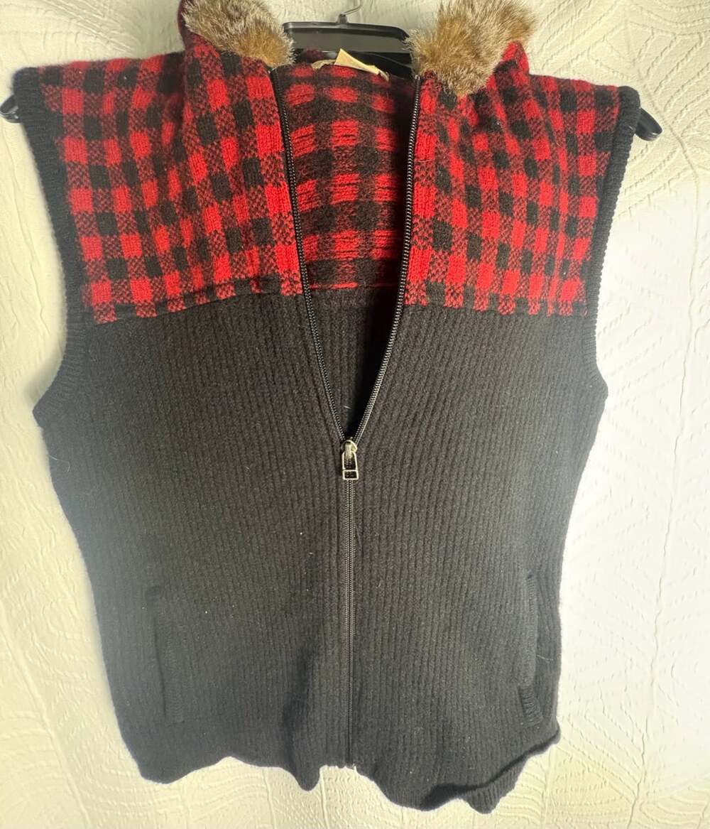 Woolrich Womens L Buffalo Check Lambswool Hooded Vest with Faux Fur Trim